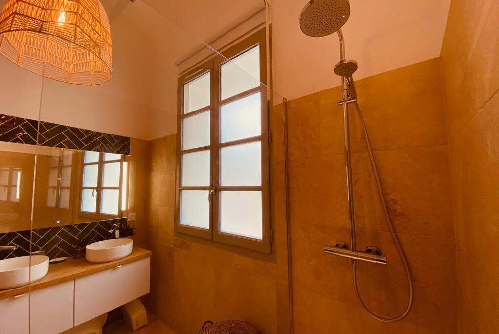 Вилла Terra Nostra - Townhouse - Swimming Pool Ним Экстерьер фото