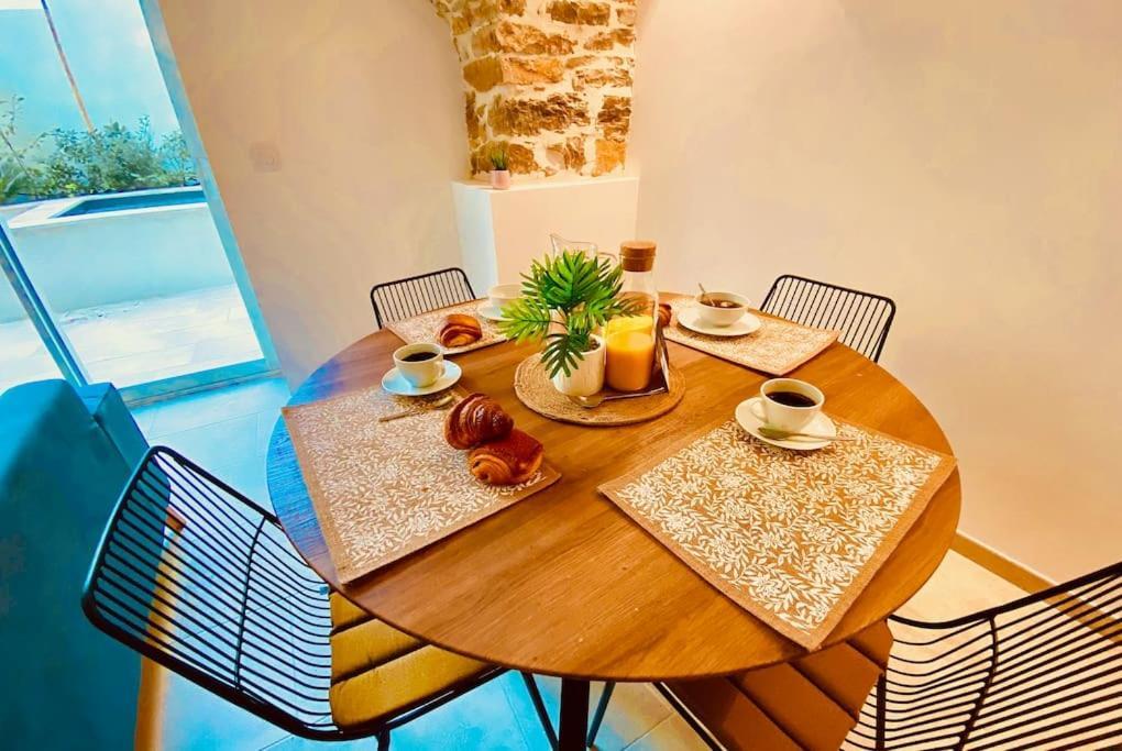Вилла Terra Nostra - Townhouse - Swimming Pool Ним Экстерьер фото